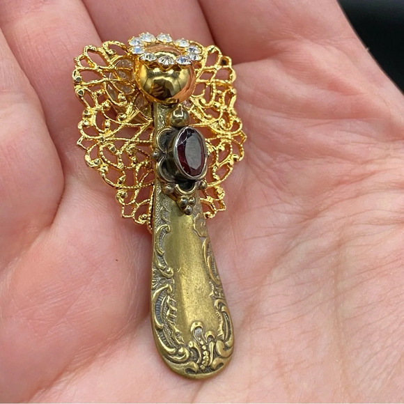 Artisan Heavenly Angel Pin Made of Vintage Spoon and Real Garnet Centre - Picture 11 of 13